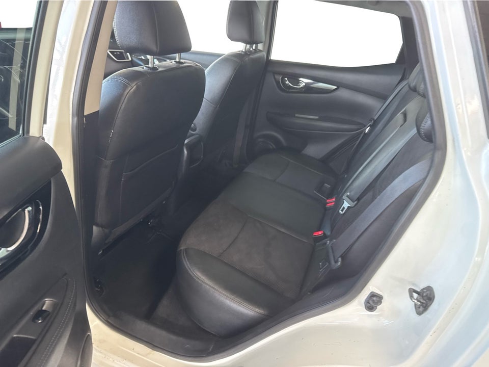 Nissan Qashqai 1,2 Dig-T 115 Tekna 5d