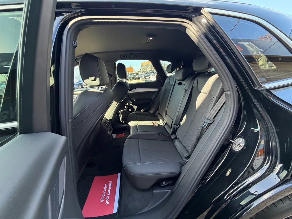 Audi Q5 50 TFSi e S-line quattro S-tr. 5d