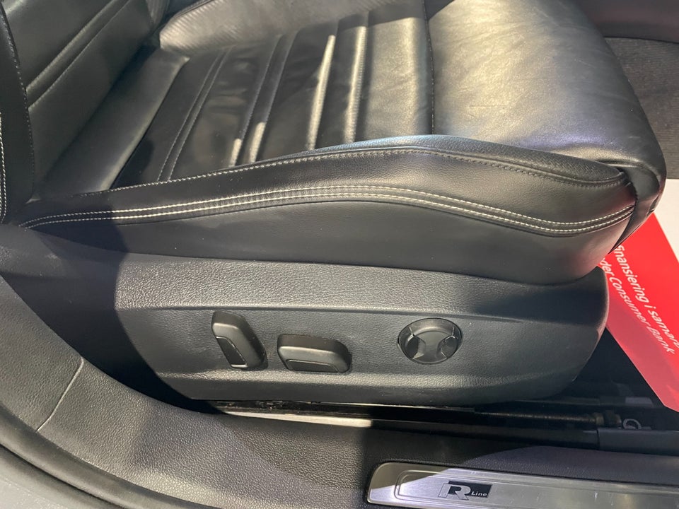 VW Passat 2,0 TDi 150 Highline R-line Variant DSG 5d