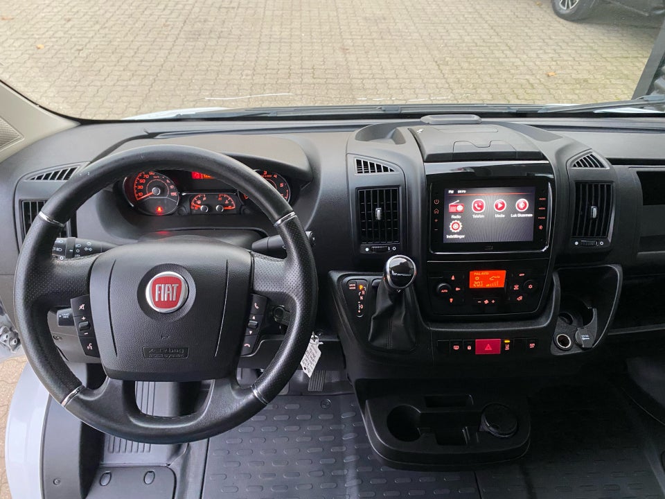 Fiat Ducato 33 2,3 MJT 140 Kassevogn L2H2 Pro+ aut.