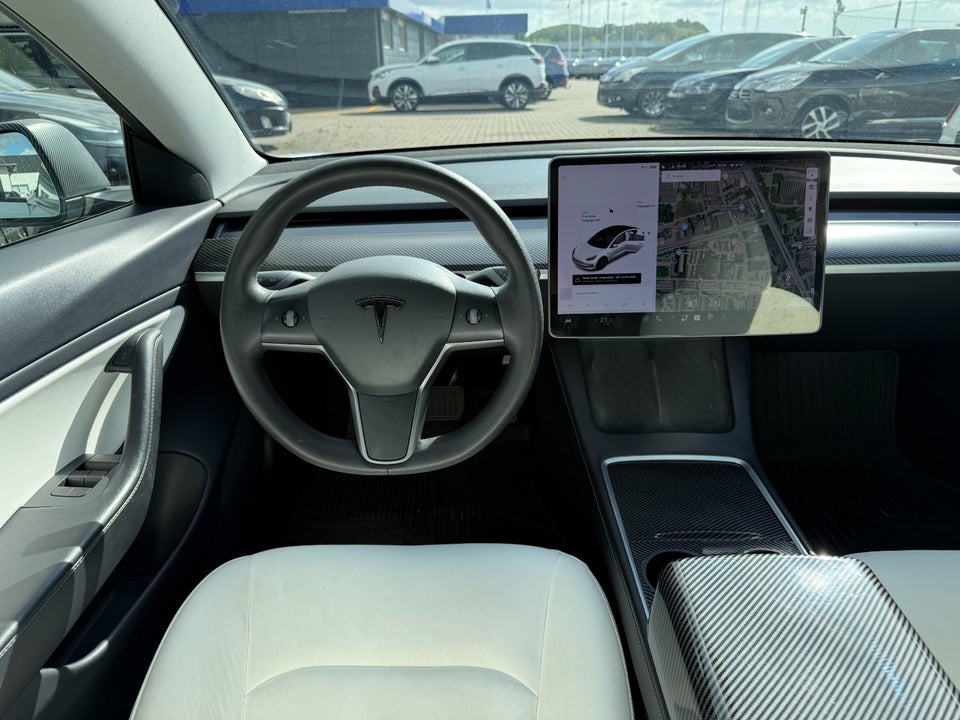 Tesla Model 3 Long Range AWD 4d
