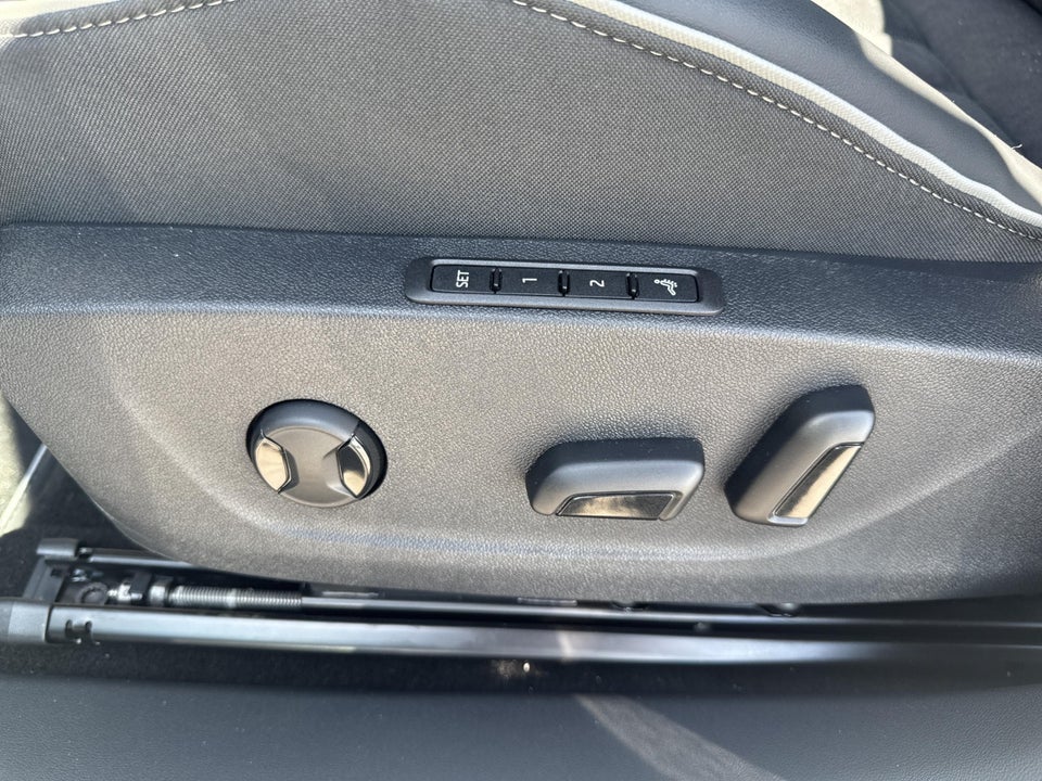 Skoda Enyaq 85 iV Sportline Advanced 5d