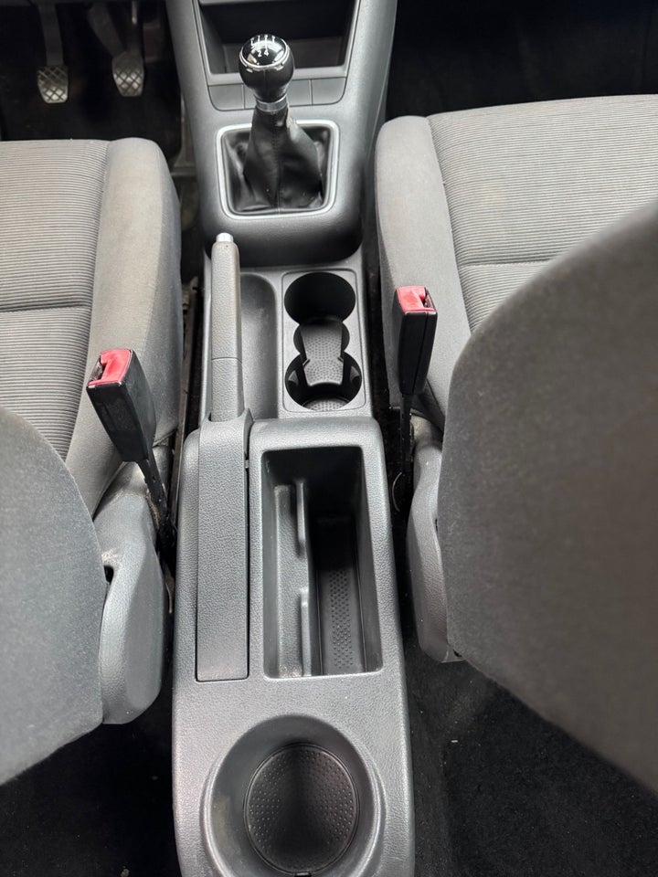 VW Golf Plus 1,6 Trendline 5d