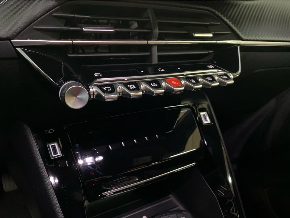 Peugeot e-2008 50 Allure 5d