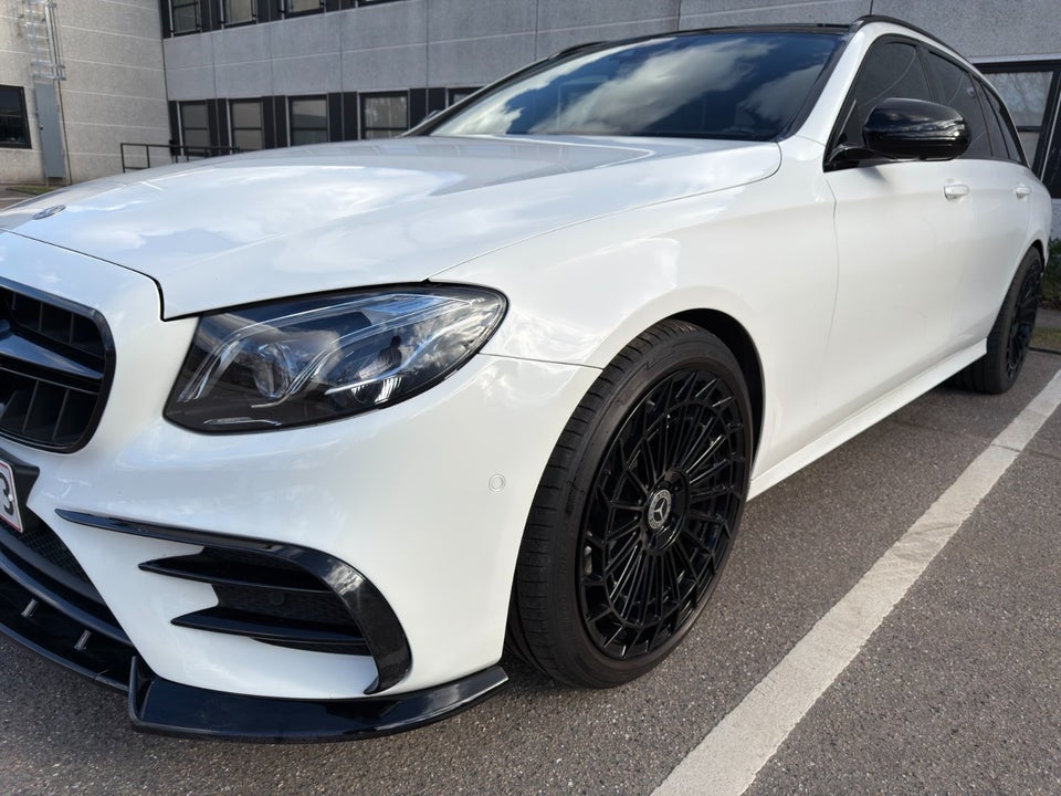 Mercedes E220 d 2,0 AMG Line stc. aut. 4Matic 5d