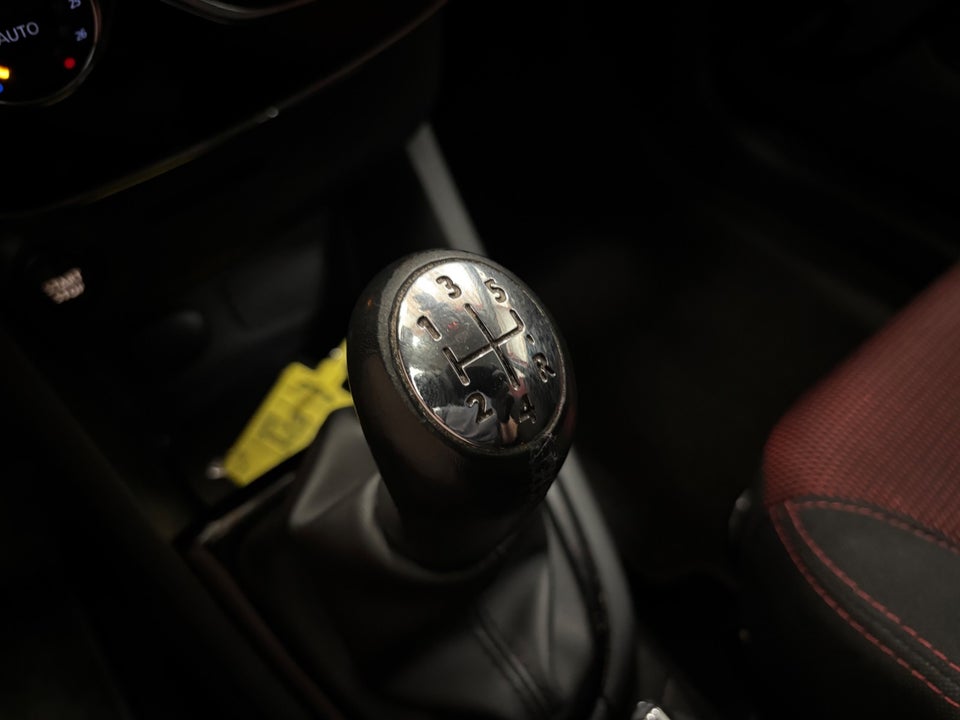 Renault Clio IV 0,9 TCe 90 Formula Edition Sport Tourer 5d
