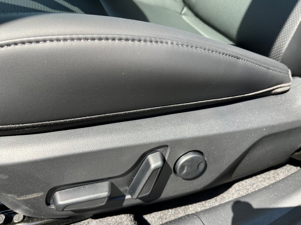 Kia EV4 81 Long Range Earth 5d