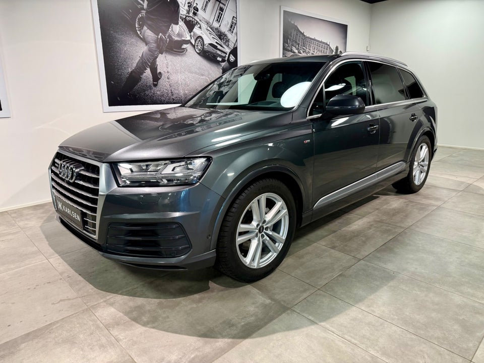 Audi Q7 3,0 TDi 272 S-line quattro Tiptr. 5d