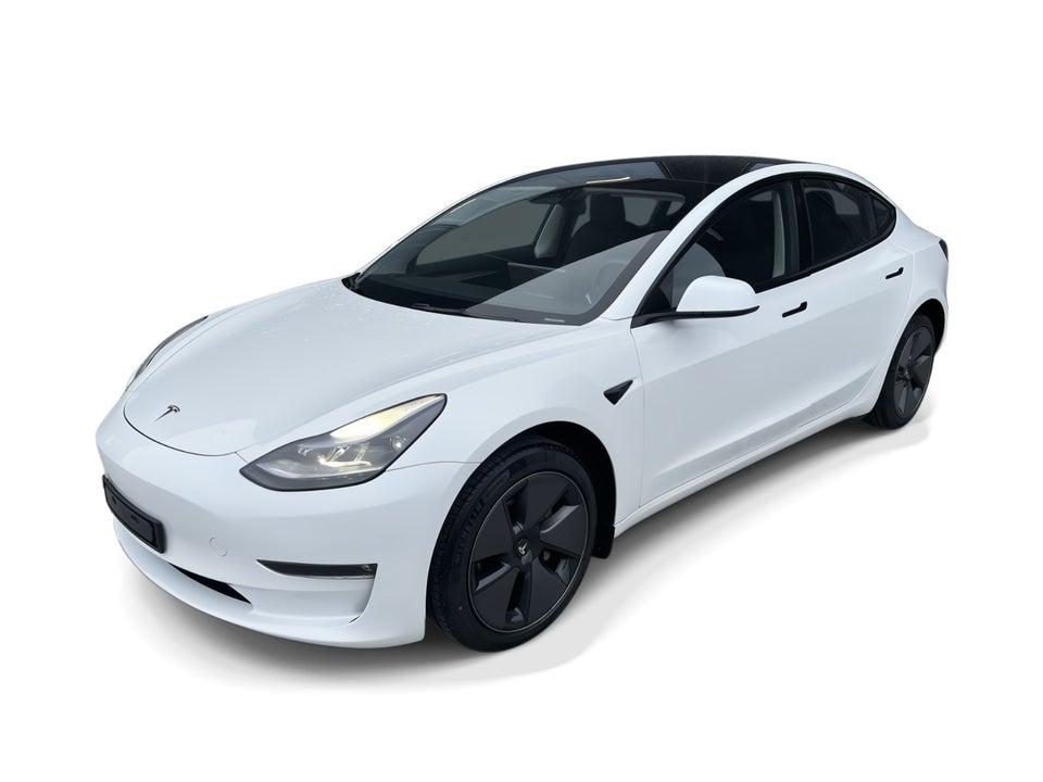 Tesla Model 3 Long Range RWD 4d