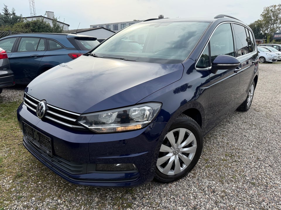VW Touran 1,6 TDi 115 Comfortline DSG 7prs 5d