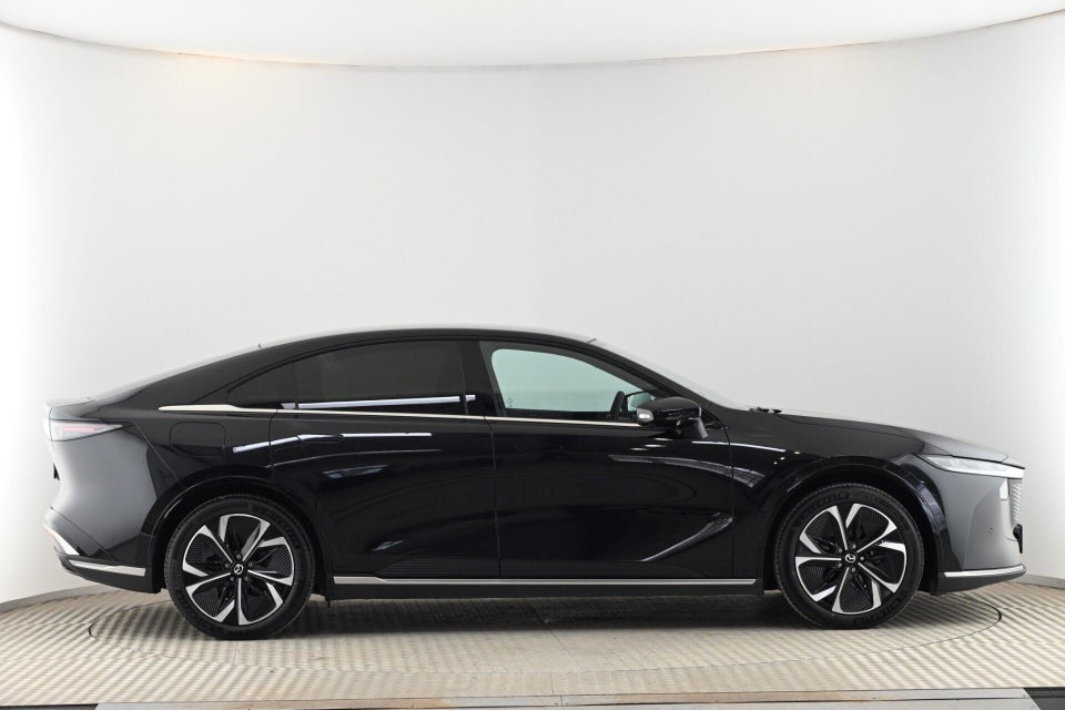 Mazda 6e Takumi Long Range 5d