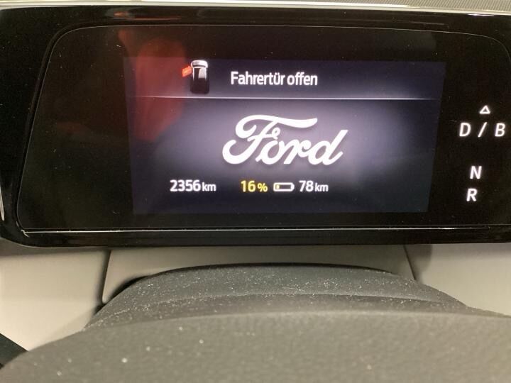 Ford Explorer 77 Select Extended Range 5d