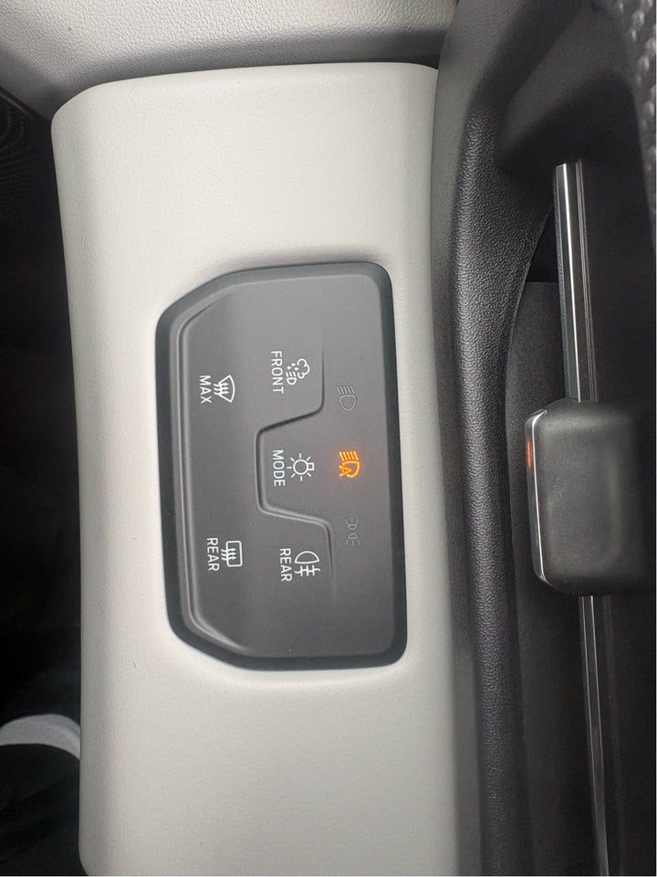 Ford Capri 77 Premium Extended Range 5d