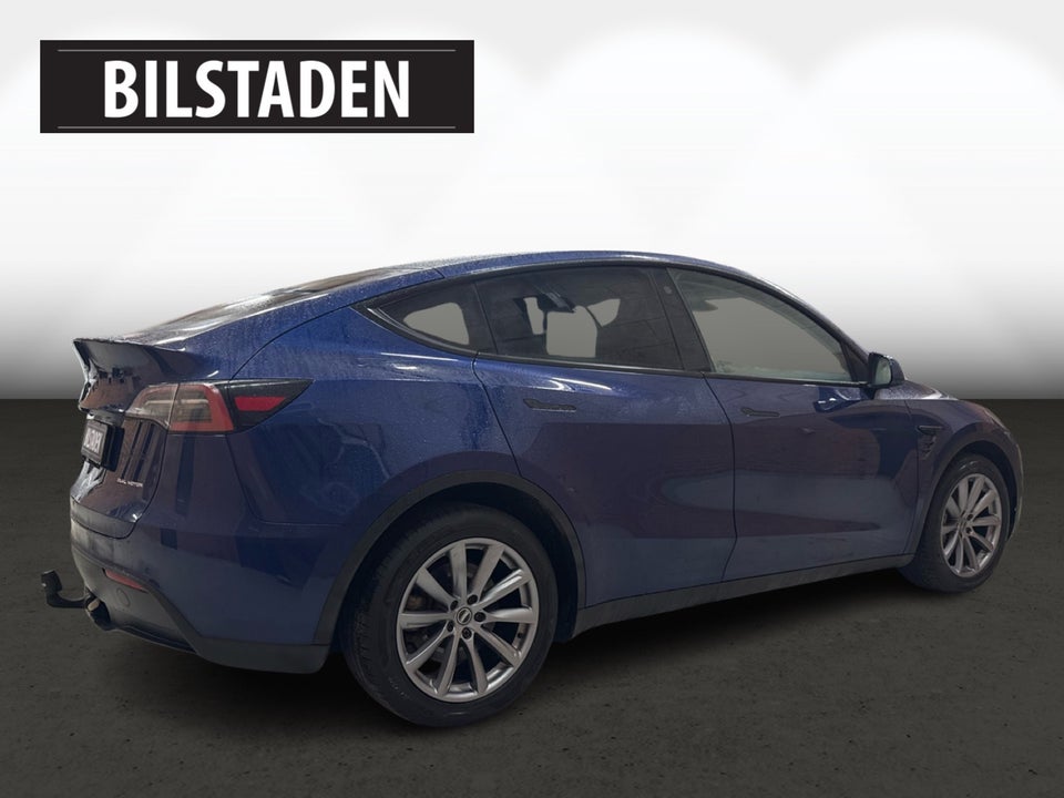 Tesla Model Y Long Range AWD 5d