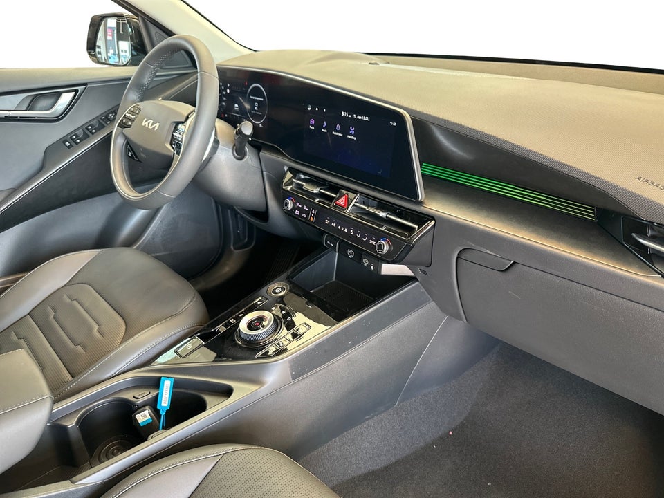 Kia Niro 64 EV Prestige 5d