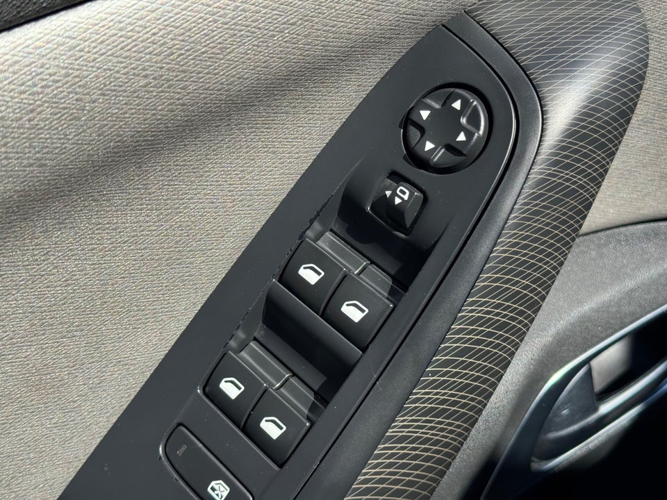 Citroën C4 Picasso 1,6 e-HDi 115 Intensive ETG6 5d