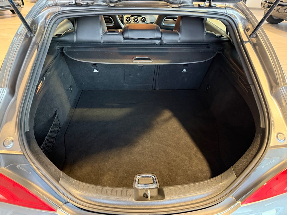 Mercedes CLA200 1,6 Shooting Brake 5d