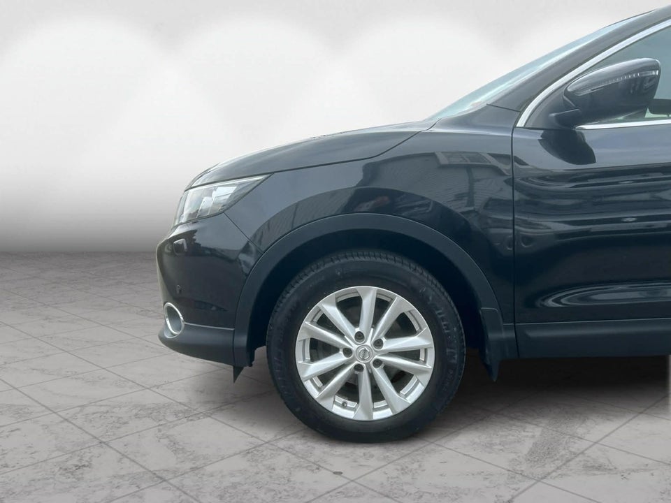 Nissan Qashqai 1,6 dCi 130 Tekna 5d