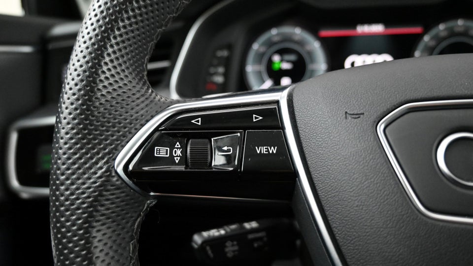 Audi A6 55 TFSi e Sport Prestige Avant quattro S-tr. 5d