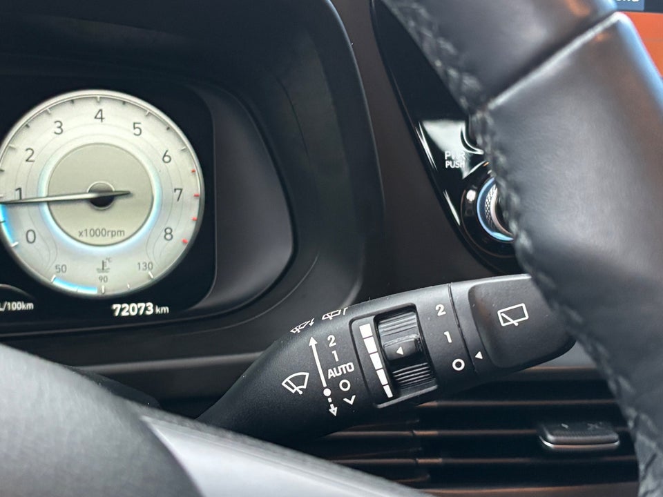 Hyundai i20 1,0 T-GDi Essential DCT 5d