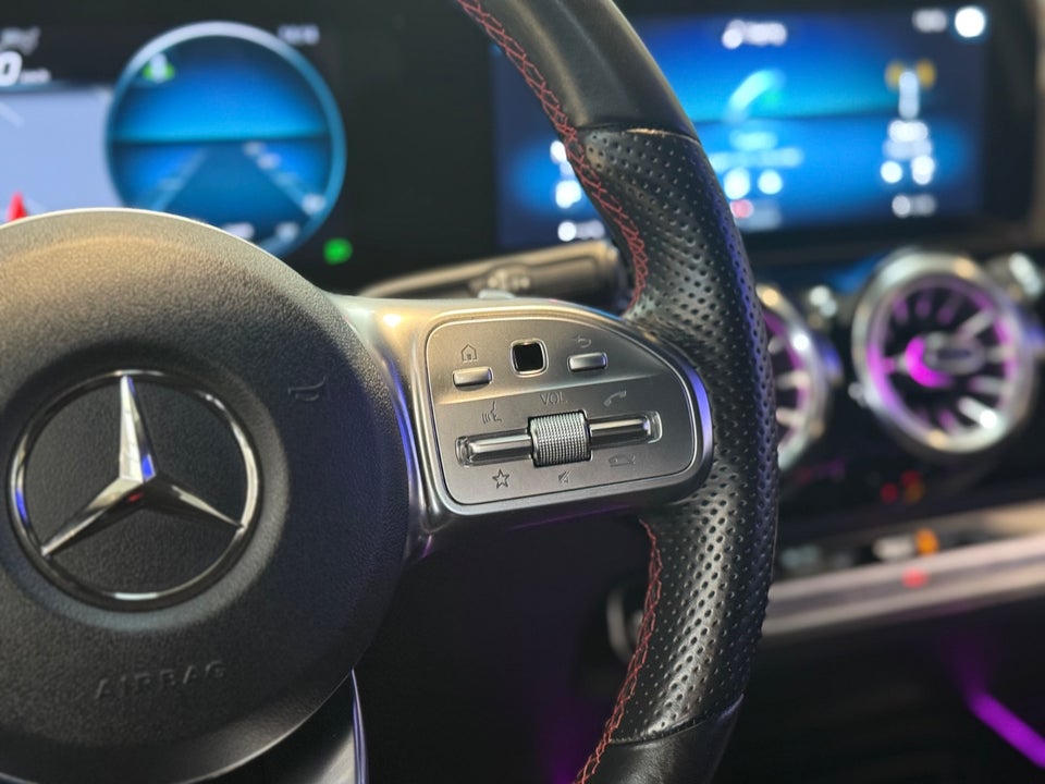 Mercedes EQA250 AMG Line 5d