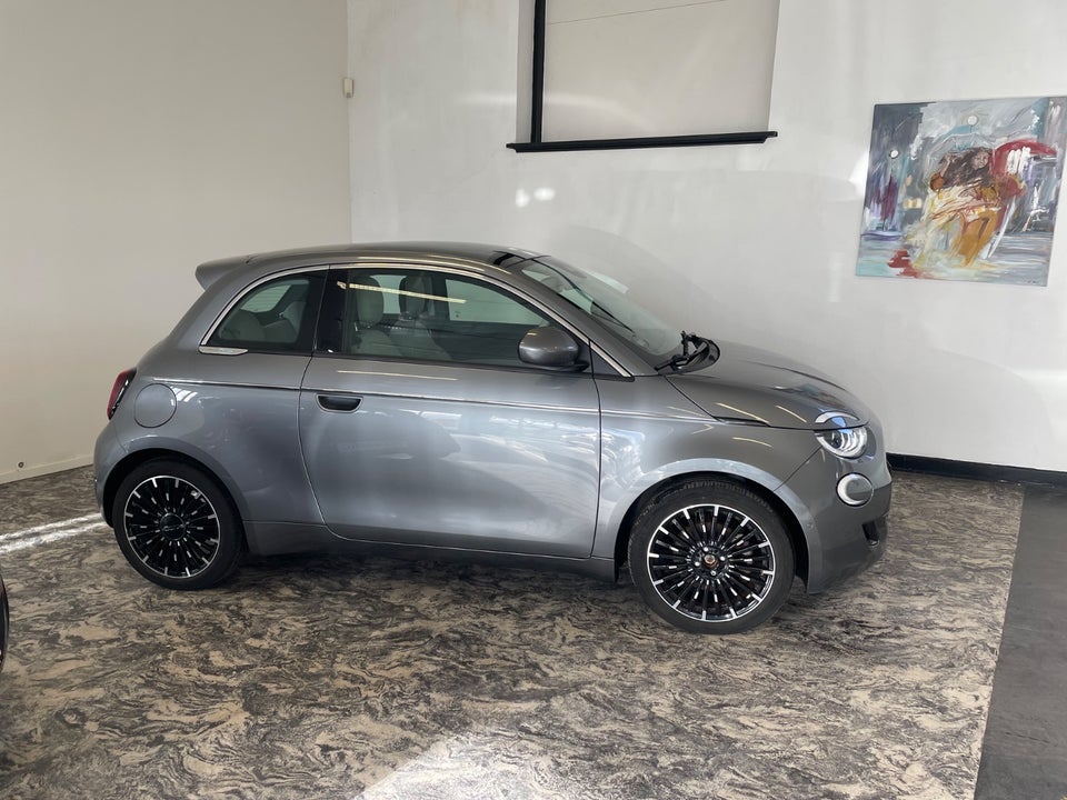 Fiat 500e 42 la Prima 3d