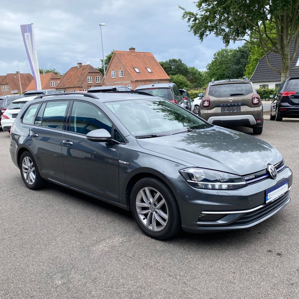 VW Golf VII 1,5 TSi 130 Comfortline Variant DSG 5d