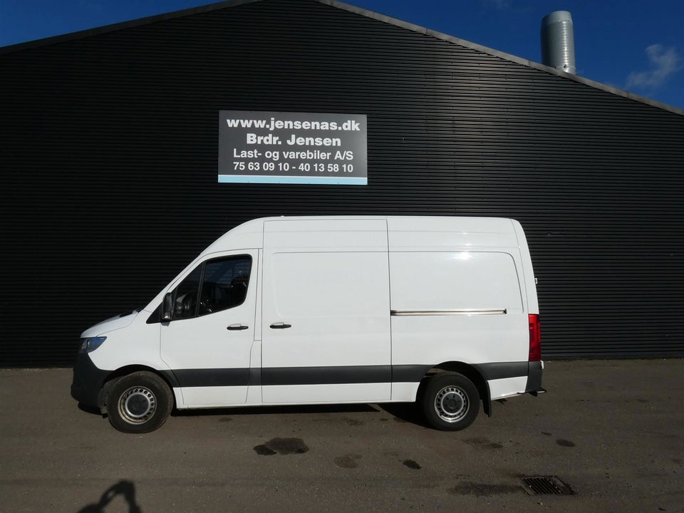 Mercedes Sprinter 317 2,0 CDi A2 Kassevogn aut. RWD