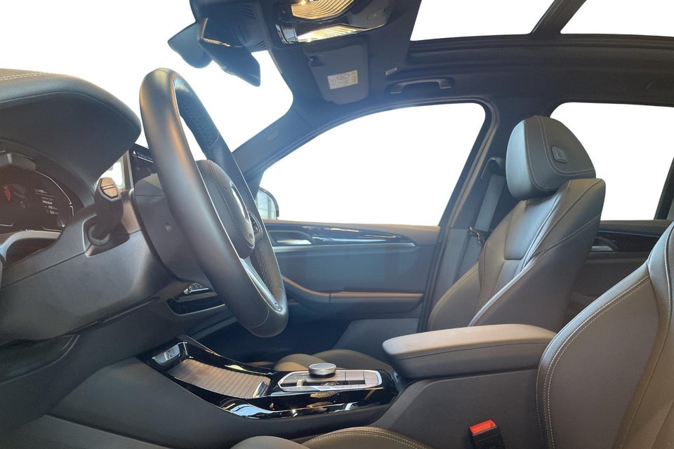 BMW iX3 Charged M-Sport 5d