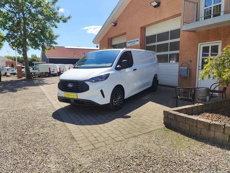 Ford Transit Custom 300L 2,0 EcoBlue Trend aut.