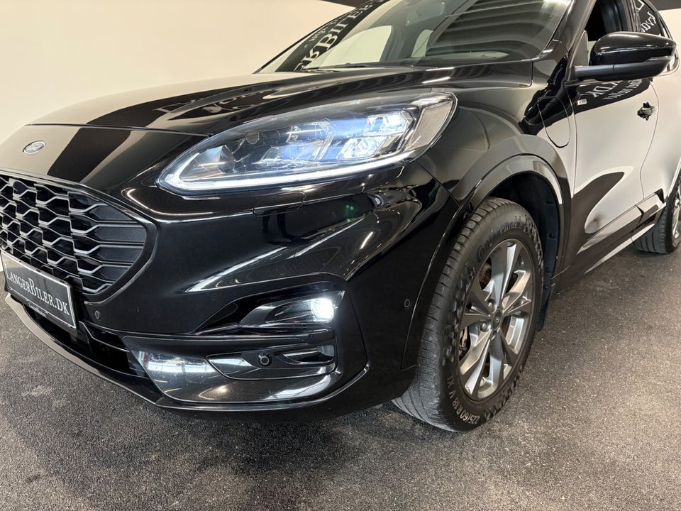 Ford Kuga 2,5 PHEV ST-Line X CVT 5d