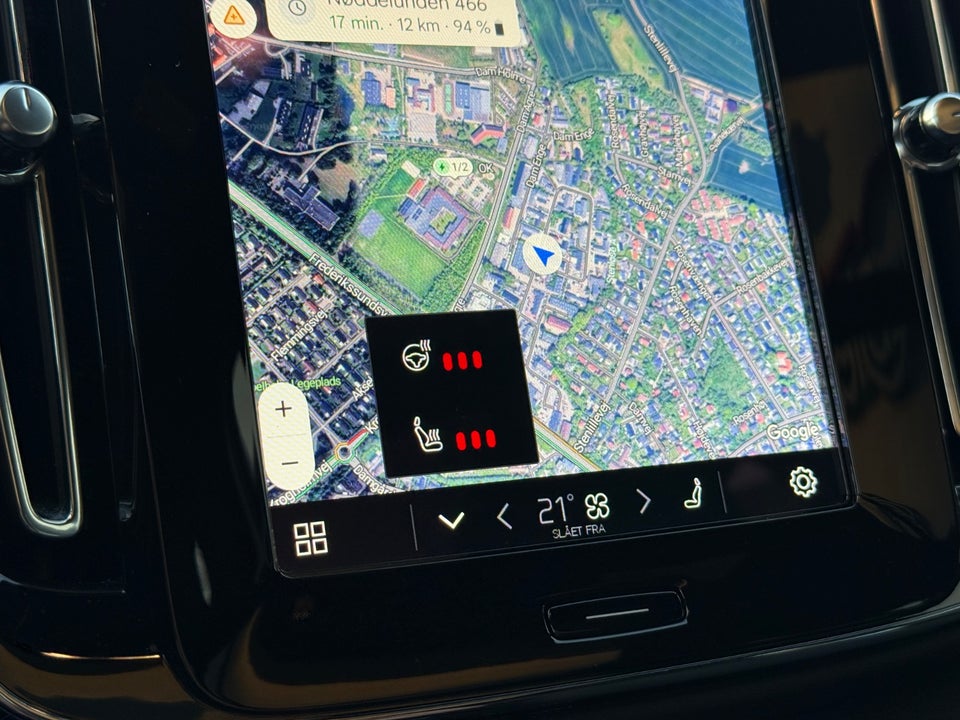 Volvo EX40 Extended Range Black Edition 5d