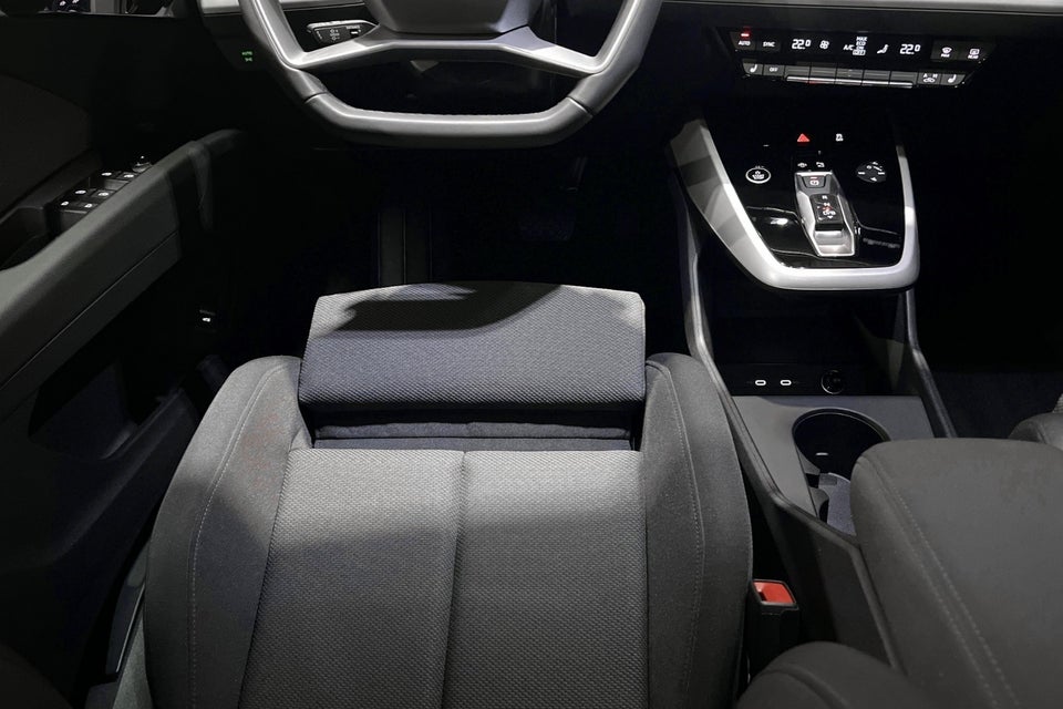 Audi Q4 e-tron 45 Progress 5d