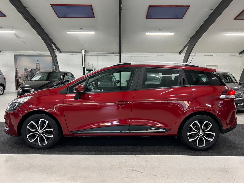 Renault Clio IV 1,5 dCi 90 Zen Sport Tourer 5d