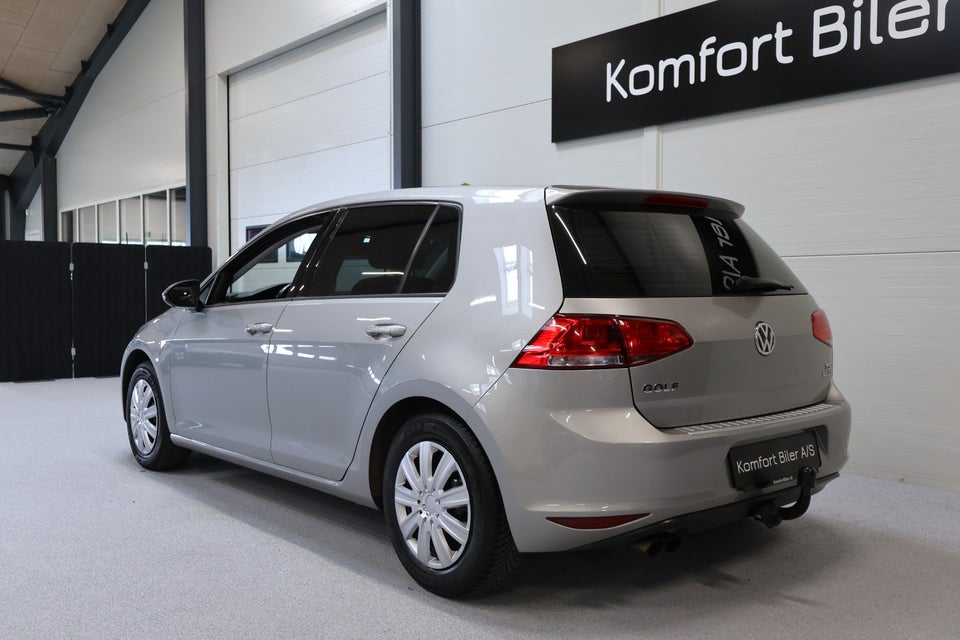 VW Golf VII 1,4 TSi 122 Comfortline DSG BMT 5d
