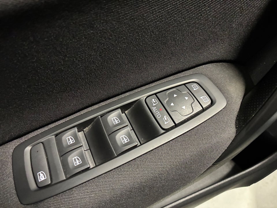 Renault Megane IV 1,2 TCe 130 Zen Sport Tourer 5d