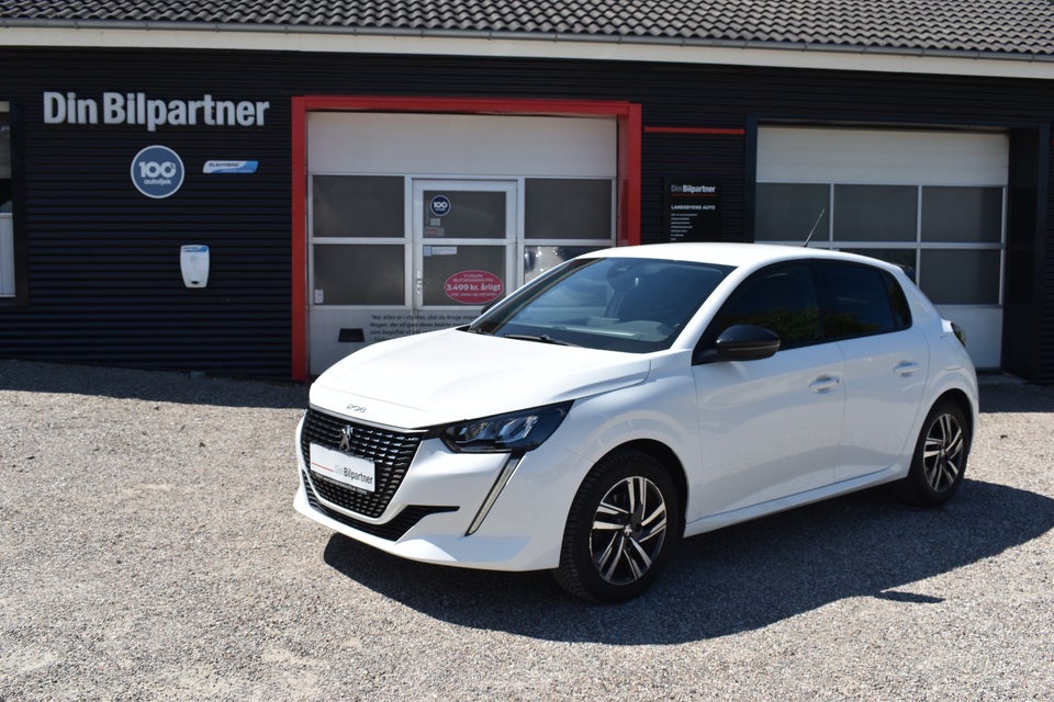 Peugeot 208 1,2 PureTech 100 Allure EAT8 5d