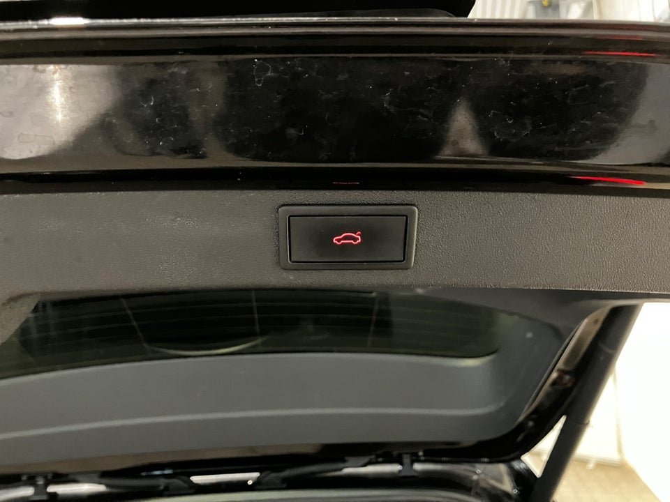 Skoda Enyaq 60 iV Founders Edition 5d