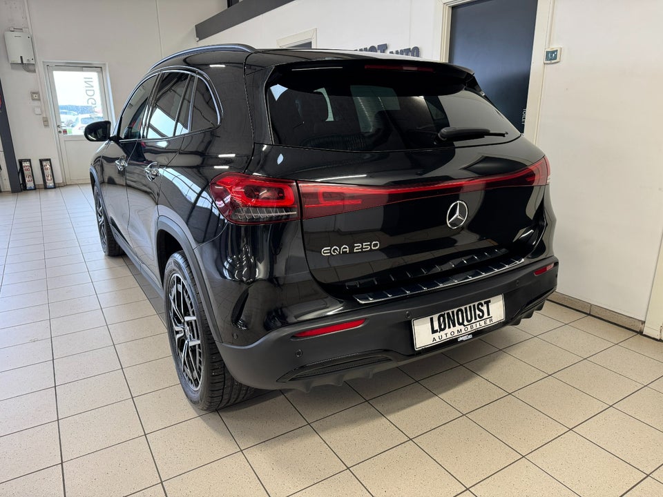 Mercedes EQA250 AMG Line 5d