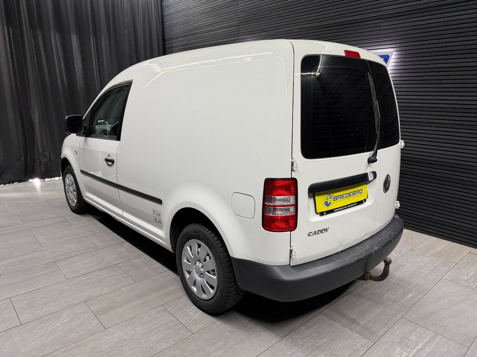 VW Caddy 1,6 TDi 102 BMT Van 4d