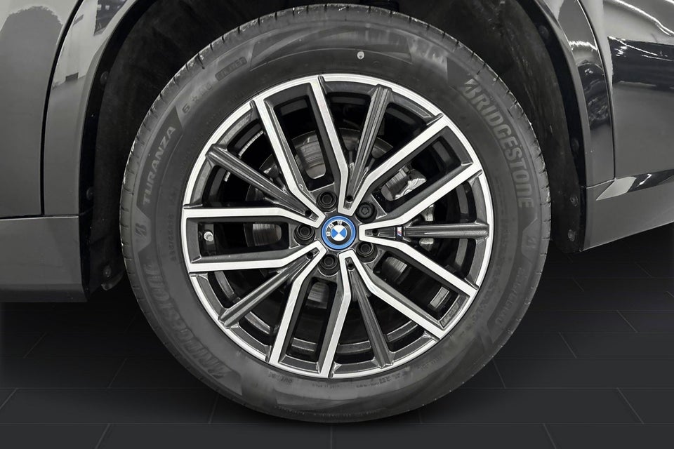 BMW iX1 eDrive20 M-Sport 5d