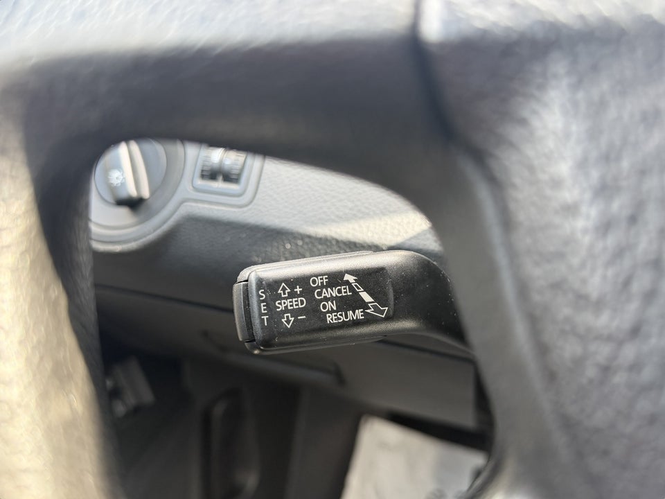 VW Passat 2,0 FSi Comfortline 4d