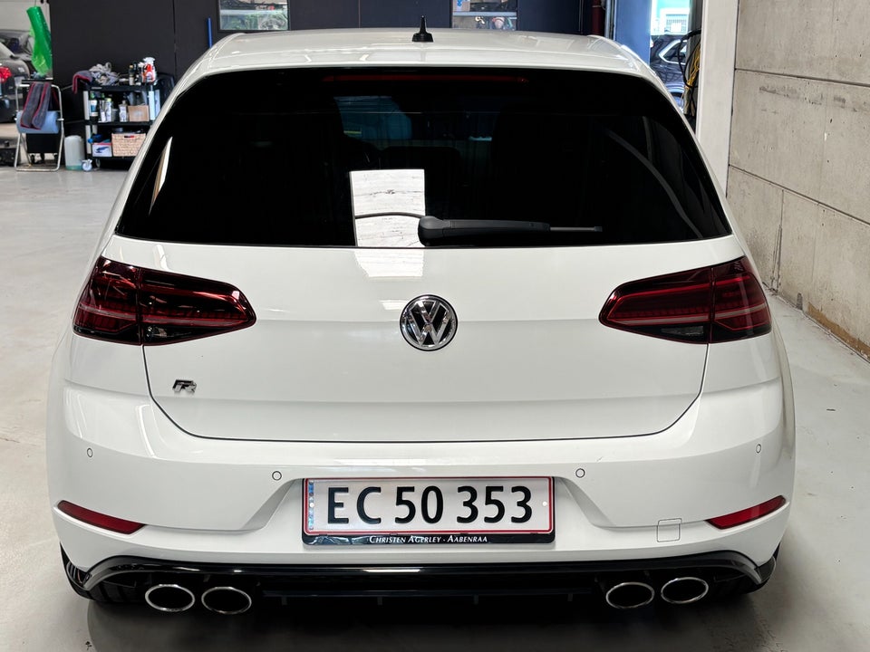 VW Golf VII 2,0 R DSG 4Motion 5d