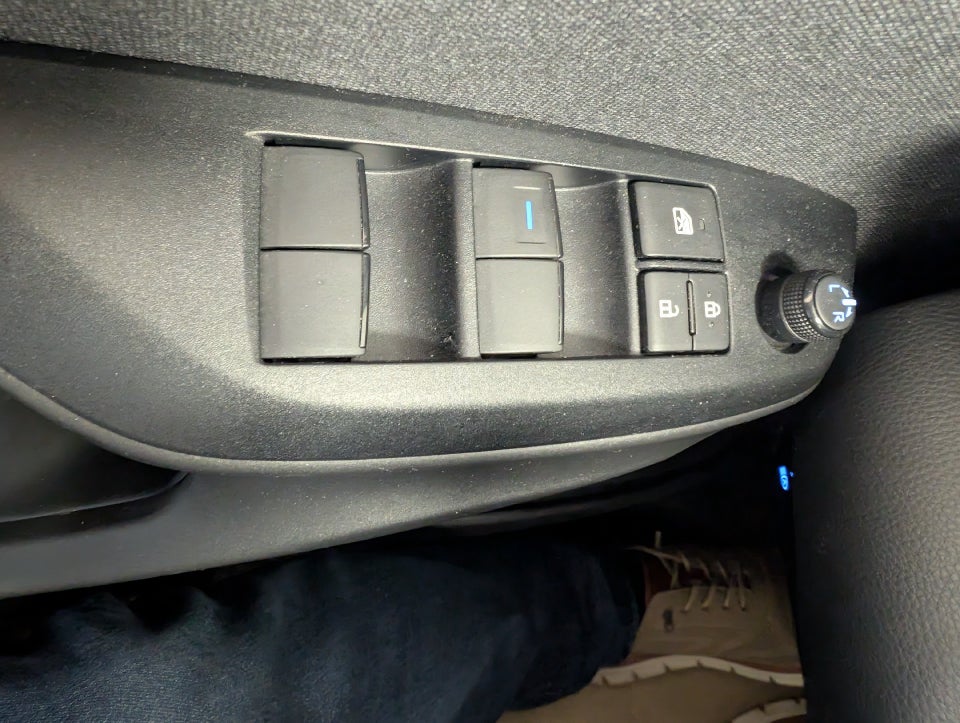 Toyota Yaris 1,5 Active 5d