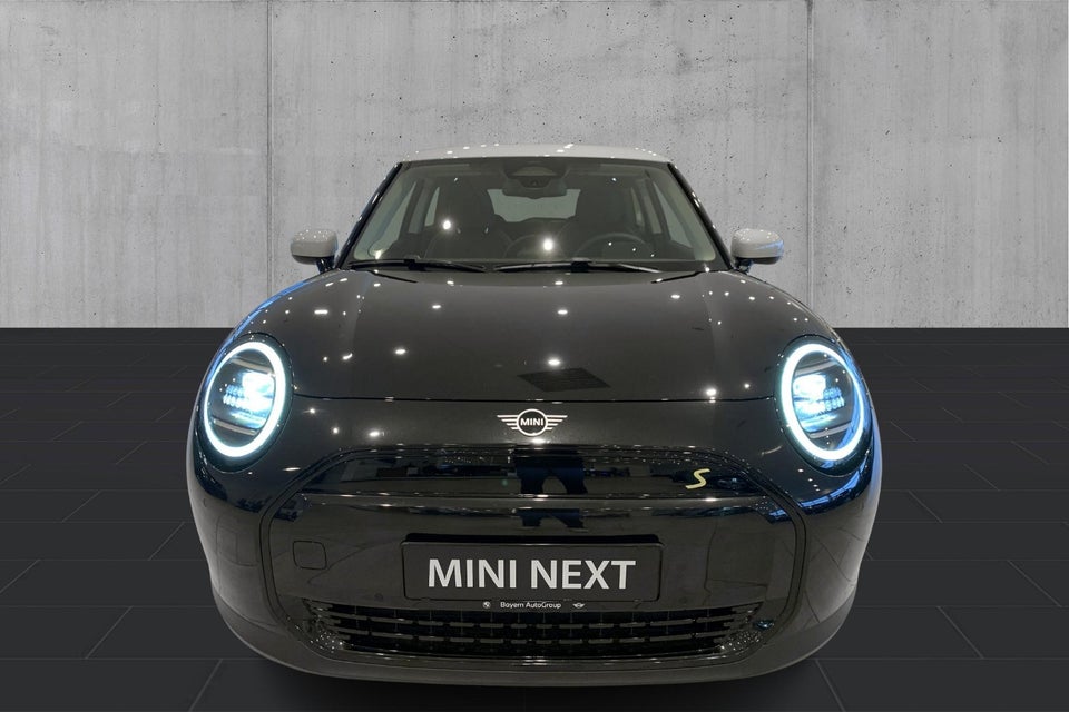 MINI Cooper SE Classic Trim M 3d