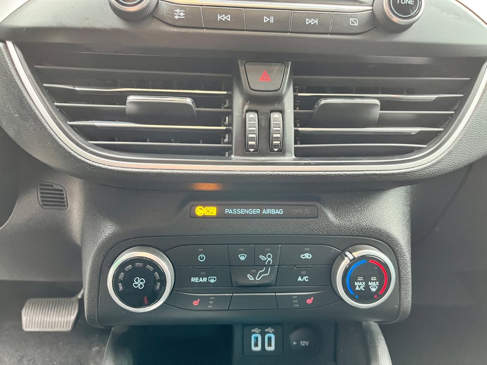 Ford Focus 1,5 EcoBlue Titanium stc. aut. Van 5d