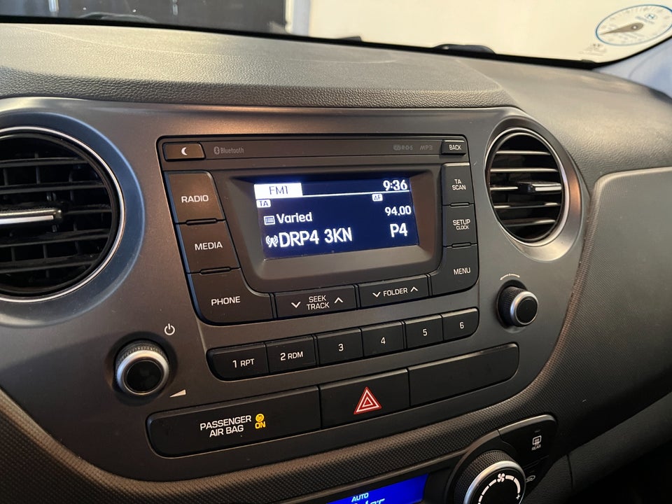 Hyundai i10 1,0 Premium 5d