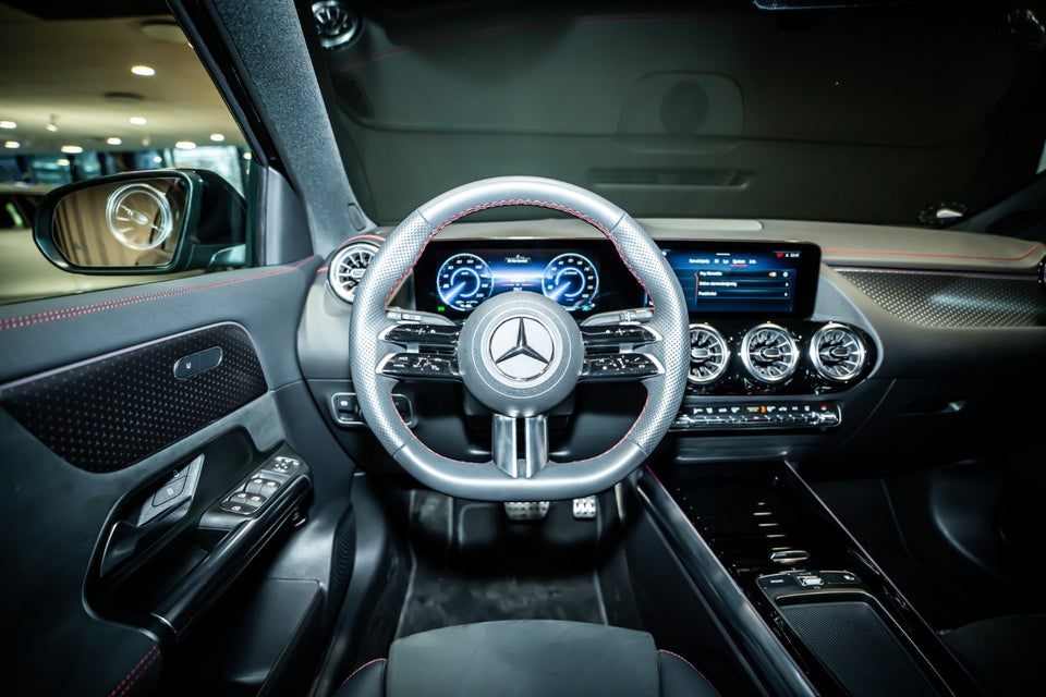 Mercedes EQA250+ AMG Advance 5d