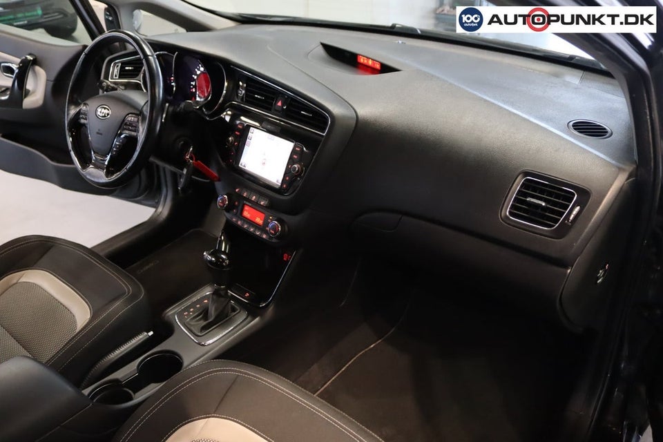 Kia Ceed 1,6 CRDi 136 Attraction SW DCT 5d