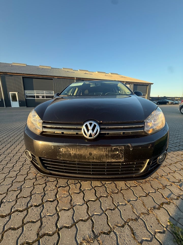 VW Golf VI 1,6 TDi 105 Comfortline Variant BMT 5d